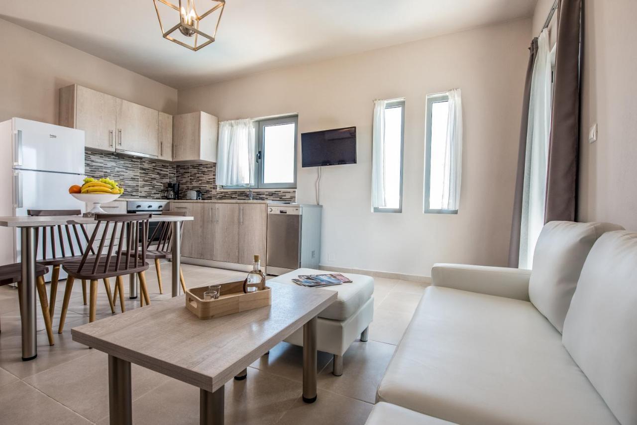 Asteri Apartments Und Studios Макригиалос Экстерьер фото