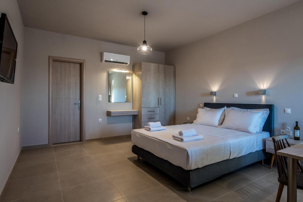 Asteri Apartments Und Studios Макригиалос Экстерьер фото