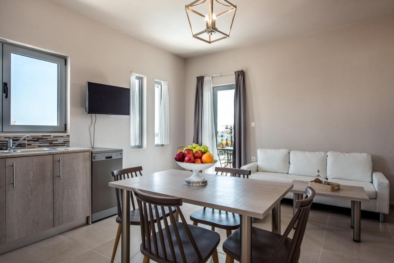 Asteri Apartments Und Studios Макригиалос Экстерьер фото